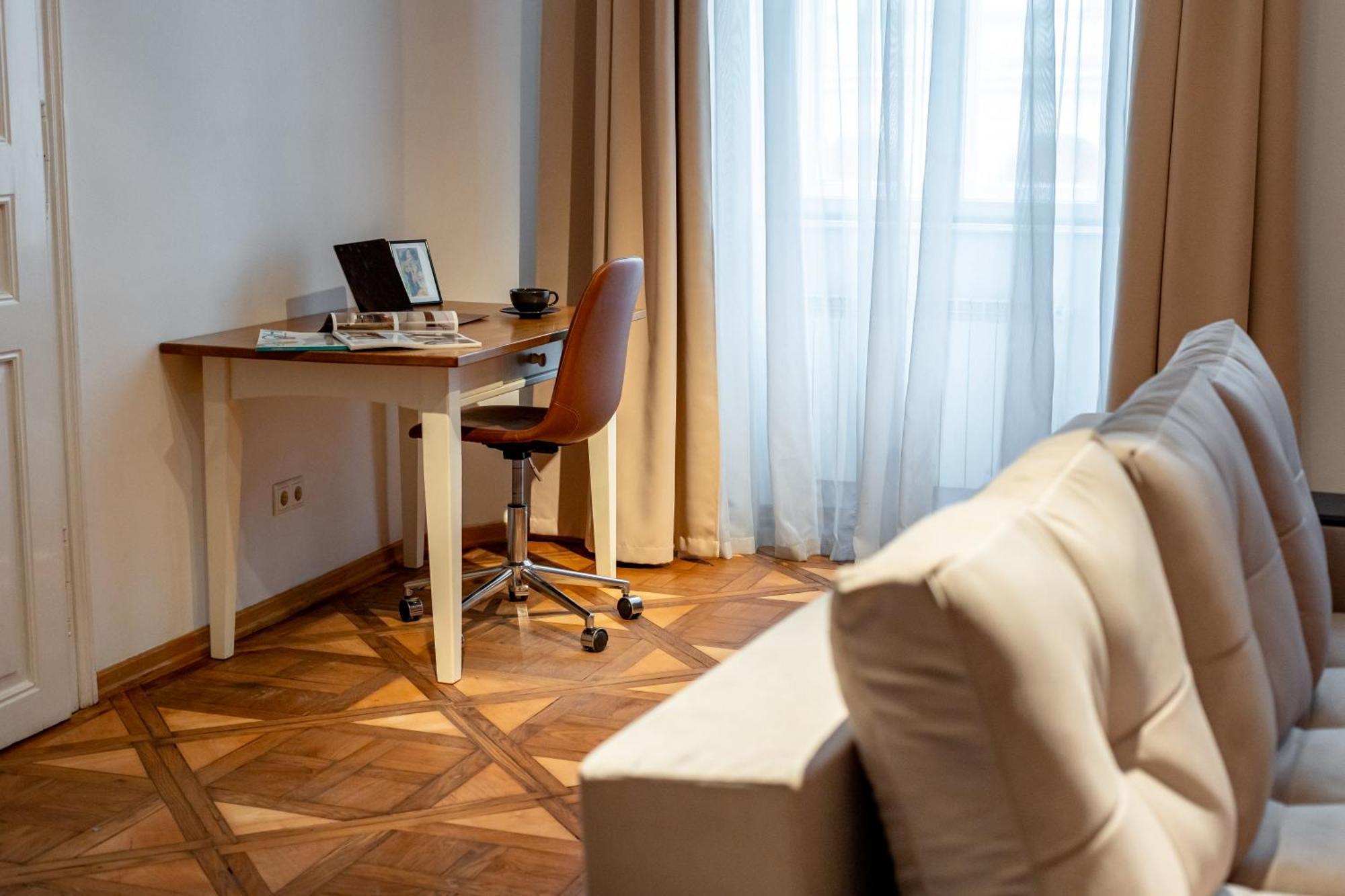 Apartament Romari Площа Ринок 28 Lwów Zewnętrze zdjęcie