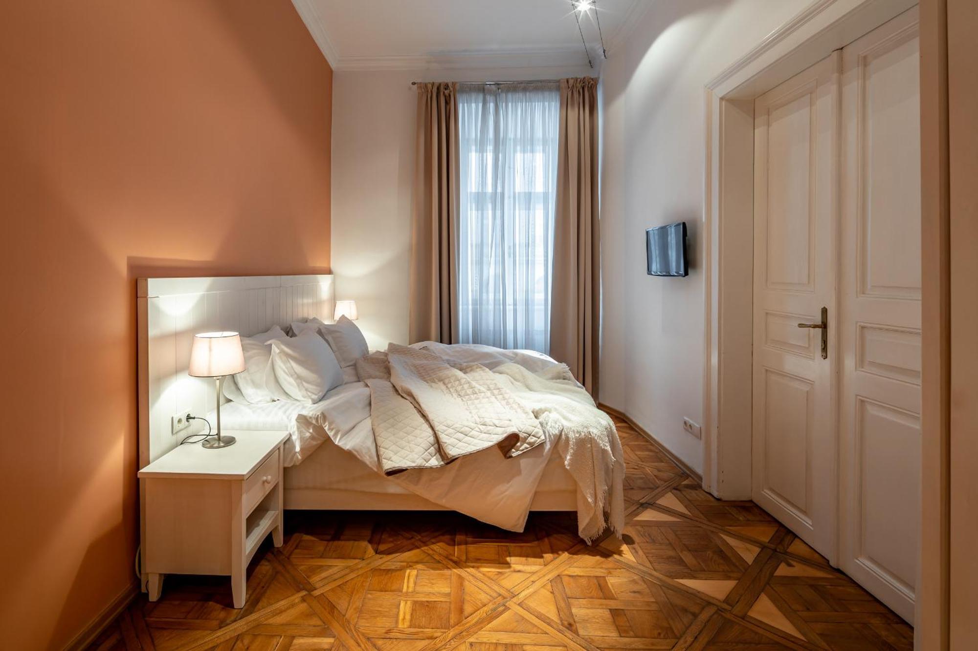 Apartament Romari Площа Ринок 28 Lwów Zewnętrze zdjęcie